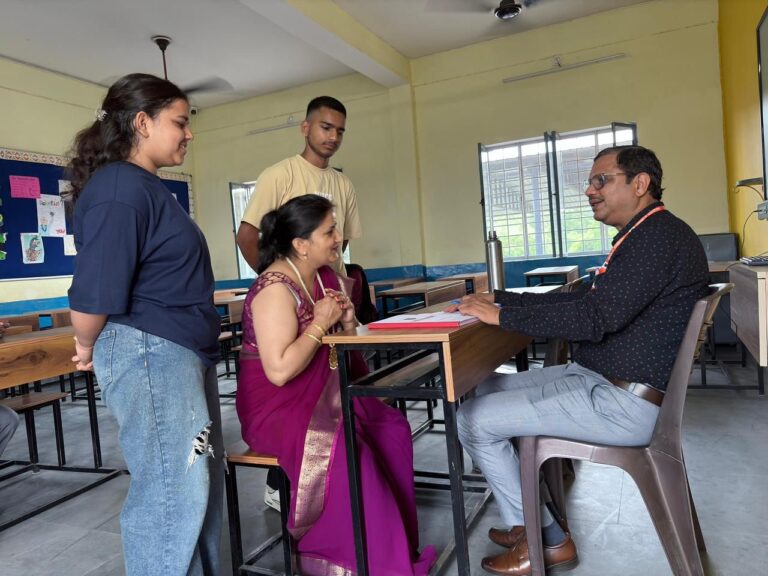 cd57f45f-0153-4fb1-b9b5-fef18e67b5bf