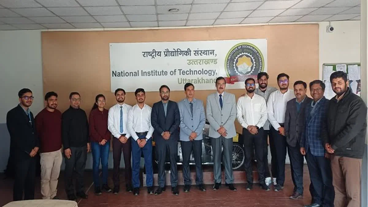 1200-675-25097559-thumbnail-16x9-hg