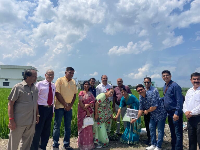 b2aeba13-8a0b-442d-9606-f75f8f9062f6