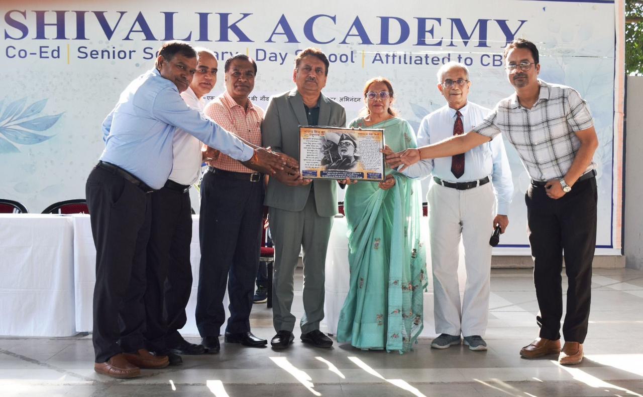 ef678548-c081-4221-b279-9bb5a3b93936