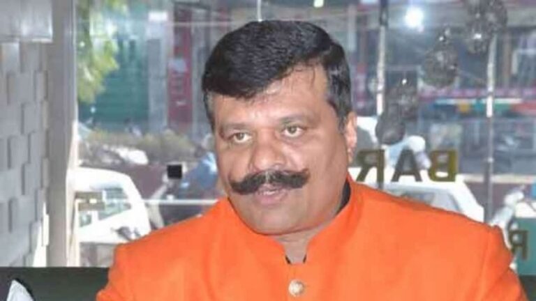 28 चालान के बाद RTO ने चैंपियन को भेजा नोटिस, लैंड क्रूजर कार की RC हो सकती है रद्द, जानिए क्यों?