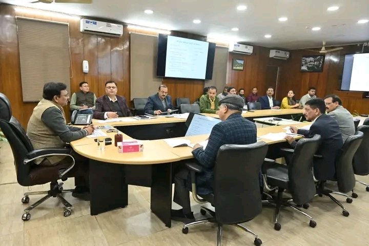 उत्तराखंड:मुख्य सचिव ने कहा कि विभागों द्वारा निर्धारित समय सीमा के अंतर्गत सेवाओं को उपलब्ध कराया जाए