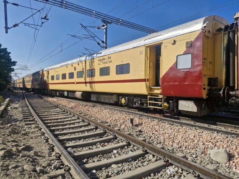 हल्द्वानी: रेलवे अतिक्रमण को लेकर सुप्रीम कोर्ट ने दी 10 दिसंबर की अगली डेट