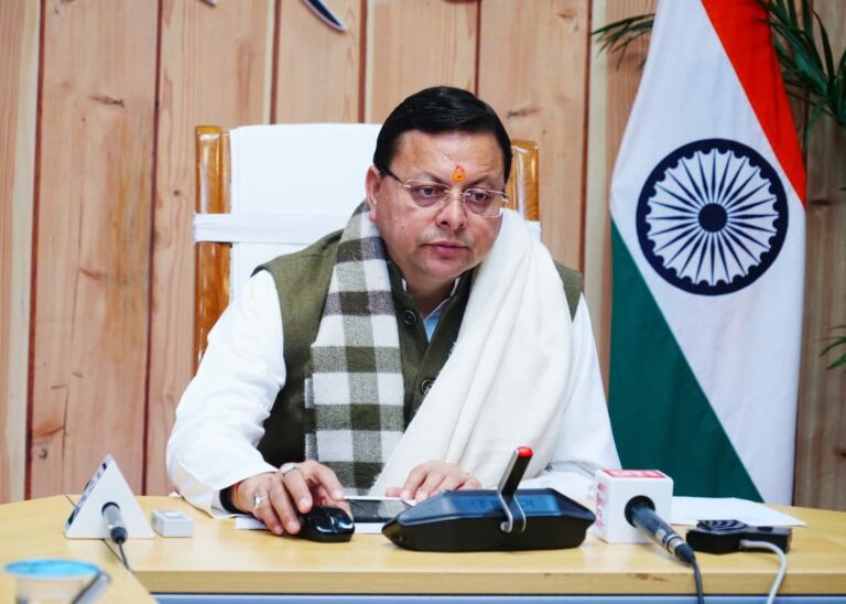 मुख्यमंत्री स्वरोजगार योजना के तहत 3848 लाभार्थियों के बैंक खातों में 33.22 करोड़ रुपये की धनराशि का ऑनलाइन माध्यम से मुख्यमंत्री ने किया वितरण