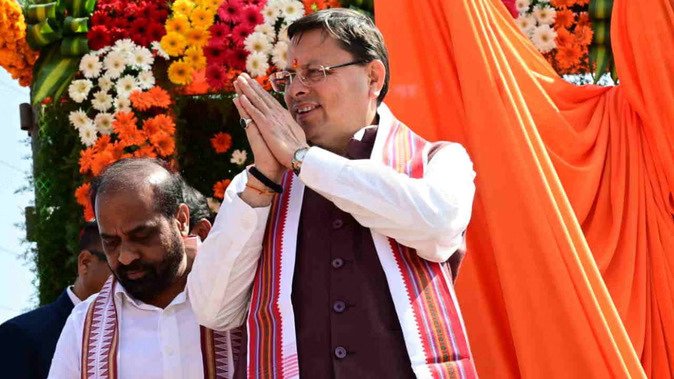 CM Dhami: प्रदेश के सभी मदरसों में उत्तराखंड बोर्ड का पाठ्यक्रम होगा लागू, छात्र हित में उठाए जा रहे जरूरी कदम