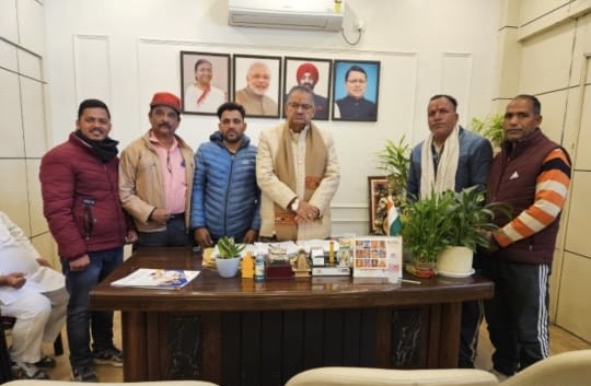 5b0fd3f2-d41d-411e-949b-a57d525fad05