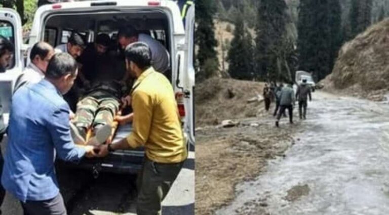 जम्मू-कश्मीर के डोडा में बड़ा हादसा: सेना का वाहन 400 फीट गहरी खाई में गिरा, 10 जवान शहीद, 10 घायल