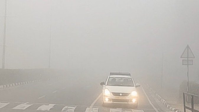 Uttarakhand Weather: मैदान में कोहरा तो पहाड़ में पाला बढ़ाएगा ठंड, मौसम वैज्ञानिकों ने बताया कब होगी बारिश