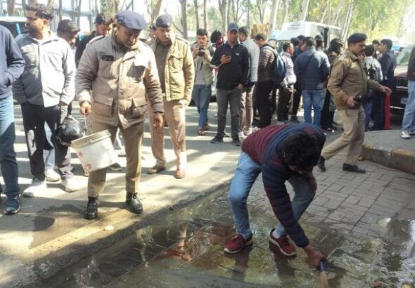 देहरादून दहला! दिनदहाड़े रिटायर्ड कर्नल के बेटे की गोली मारकर हत्या, इलाके में सनसनी