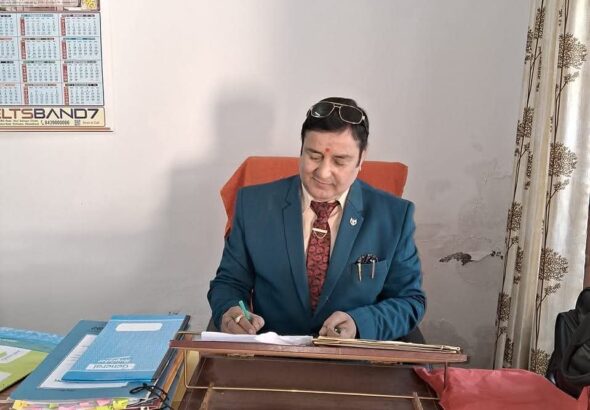 होली के त्योहार पर जनता में बनी असमंजस की स्थिति को देखते हुए उत्तराखंड ज्योतिष रत्न आचार्य दैवज्ञ का बहुप्रतीक्षित बयान हुआ जारी।