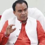 एक दर्जन प्राथमिक विद्यालयों का होगा पुनर्निर्माणः डाॅ. धन सिंह रावत