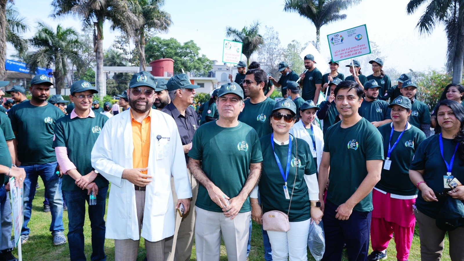 श्री महंत इन्दिरेश अस्पताल में विश्व किडनी  दिवस पर किडनी बचाने का लिया संकल्प