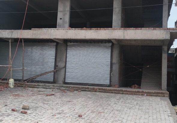 अवैध निर्माणों पर एमडीडीए की सख्ती, डोईवाला और ऋषिकेश में कई भवन सील