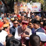 मुख्यमंत्री पुष्कर सिंह धामी की मौजूदगी में प्रदेश कार्यालय में धूमधाम से मनाया गया होली मिलन समारोह