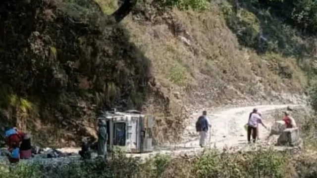 Bageshwar-Road-Accident-1776690444718_v