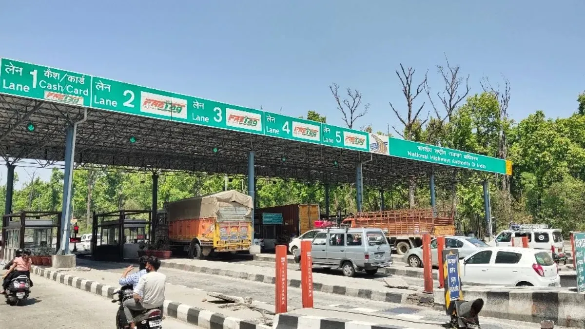 Lachhiwala-Toll-Plaza-1772888790272_11zon
