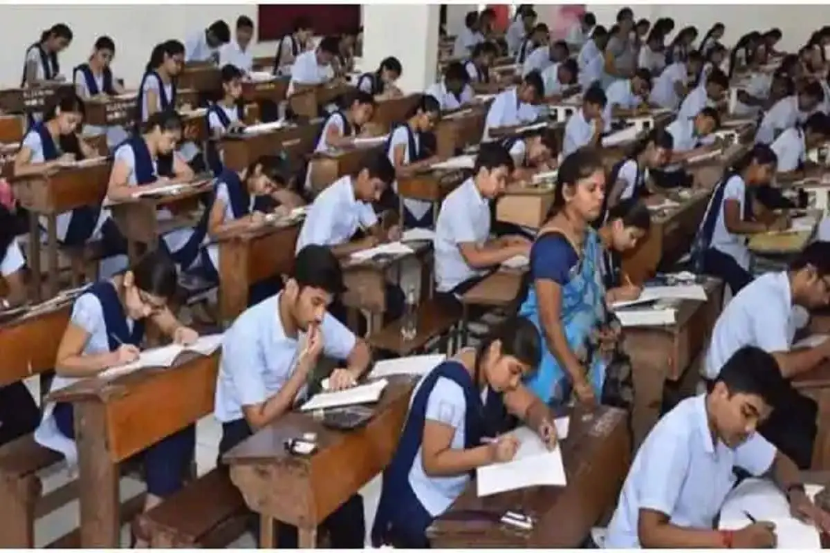 student-exam-4.jpg