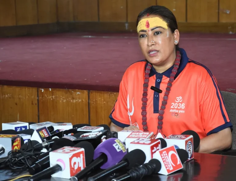 03-a