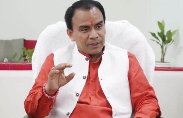dhan-singh-rawat_deb9608e4491cb209a02c65f66bfdc63