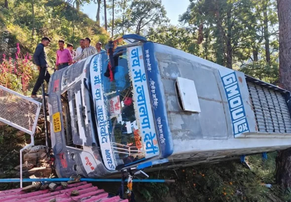 Overturned-Bus-on-Forested-Hillside